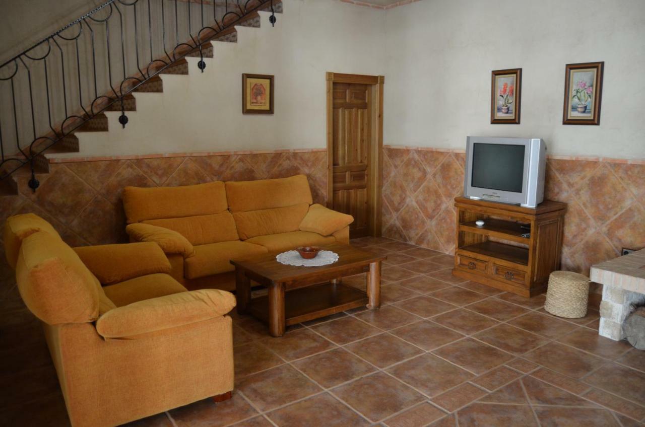 Casa Rural La Toza De Avelino Almagro Luaran gambar